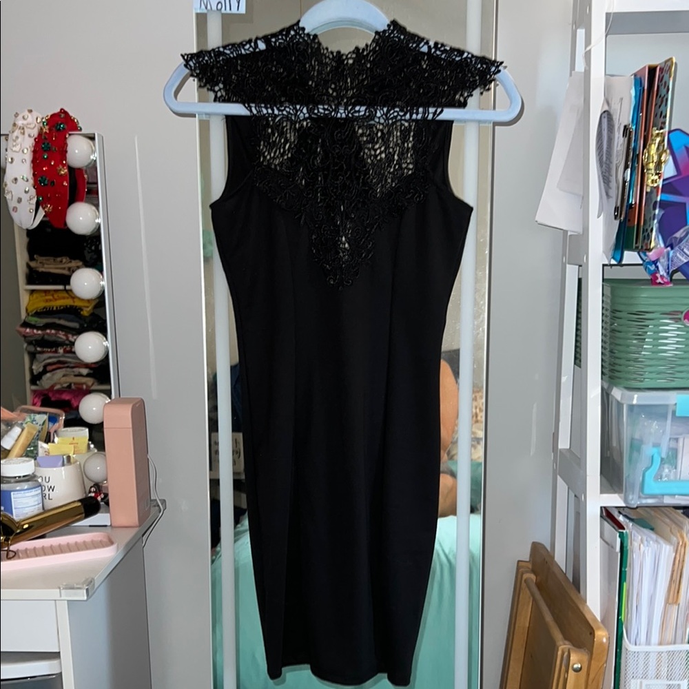 Elegant Black Lace Dress